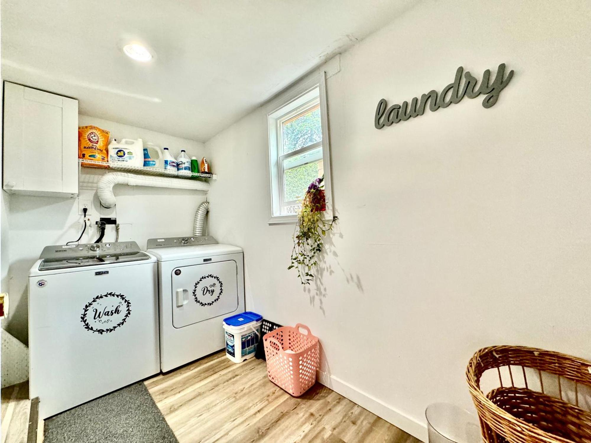 Seattle Home With 2 Bedrooms A King Bed Queen Bed And An Extra Sofa Bed Located 10 Minutes From Seatac Airport And 20 Minutes From Downtown Kültér fotó